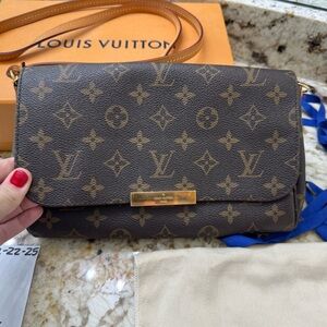 Louis Vuitton Favorite mm